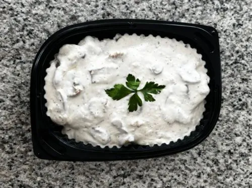 Secreto ibérico con salsa de champiñones